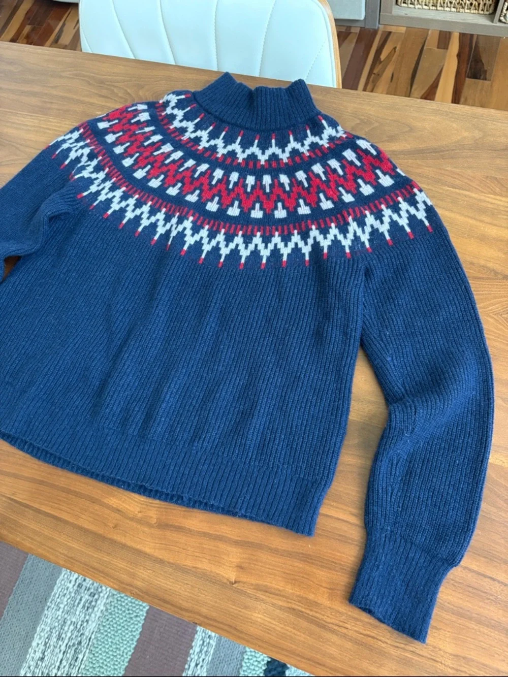 J Crew Navy Fair Isle Mockneck Sweater Size Medium BM179